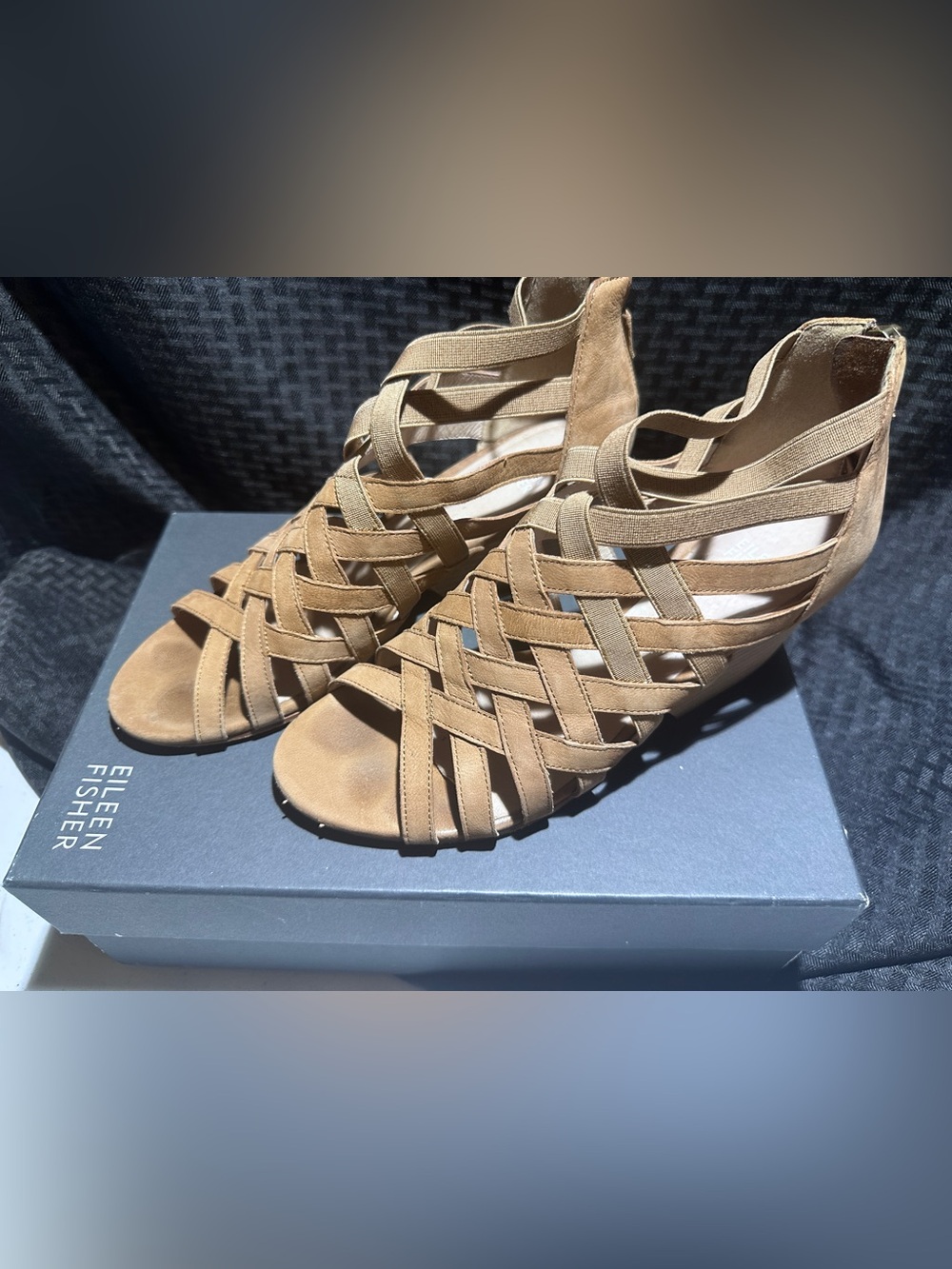 Eileen Fisher Camel Oodle Tumbled Nubuck Sz 8.5